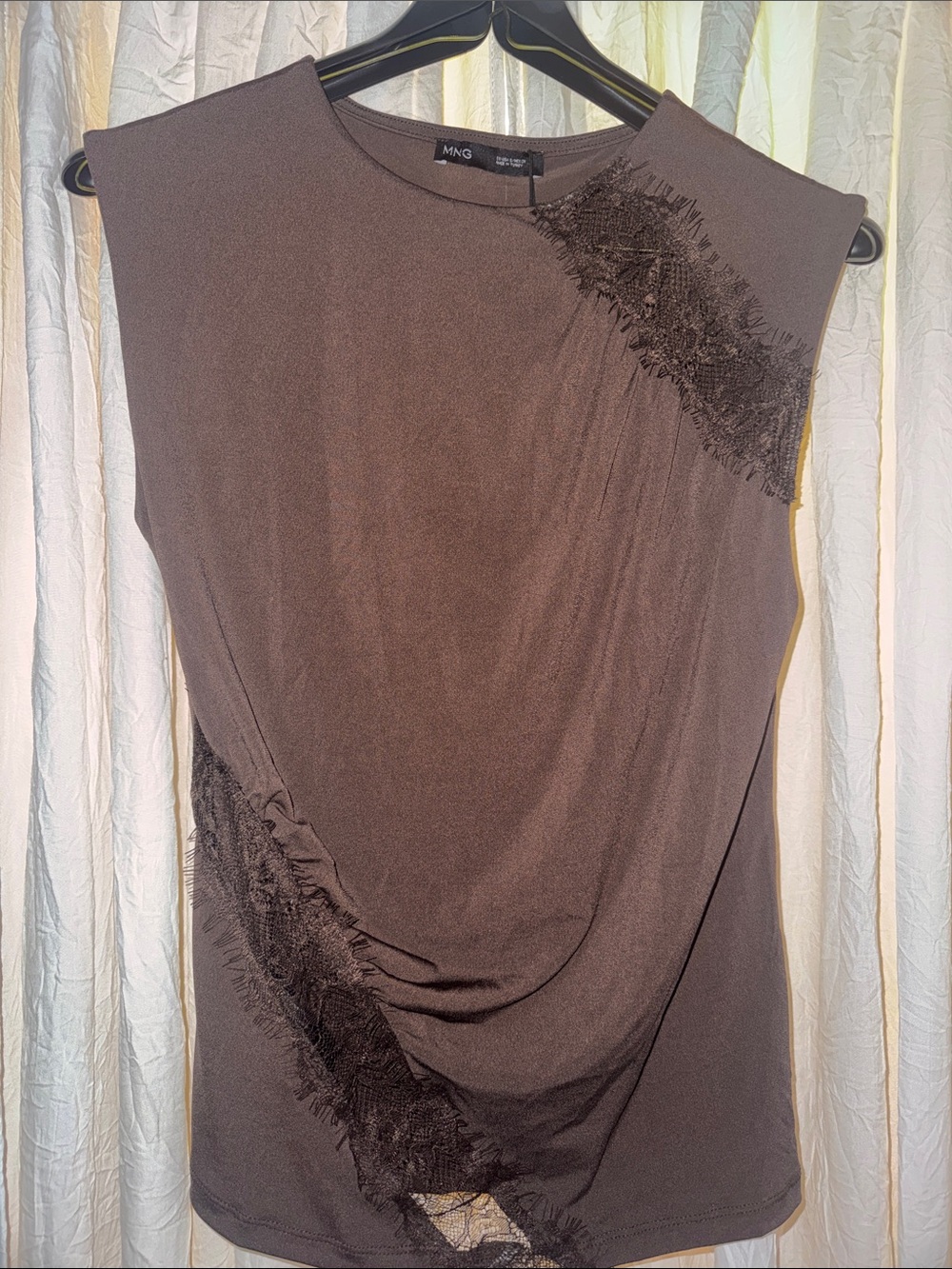 Mango brown lace shirt sleeveless shirt